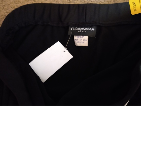 BNWT - CIMMARON BLACK-WHITE STRAPLESS DRESS - SIZE MEDIUM - Picture 5 of 6